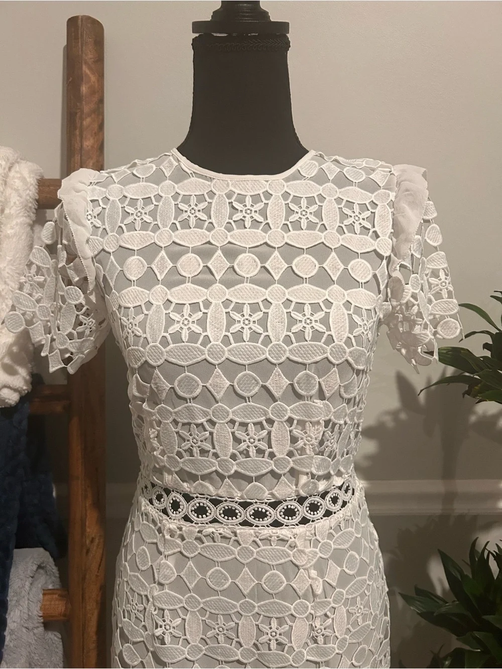 Michael Kors White Lace Mini Dress with Waist Cutout Detail Size 0